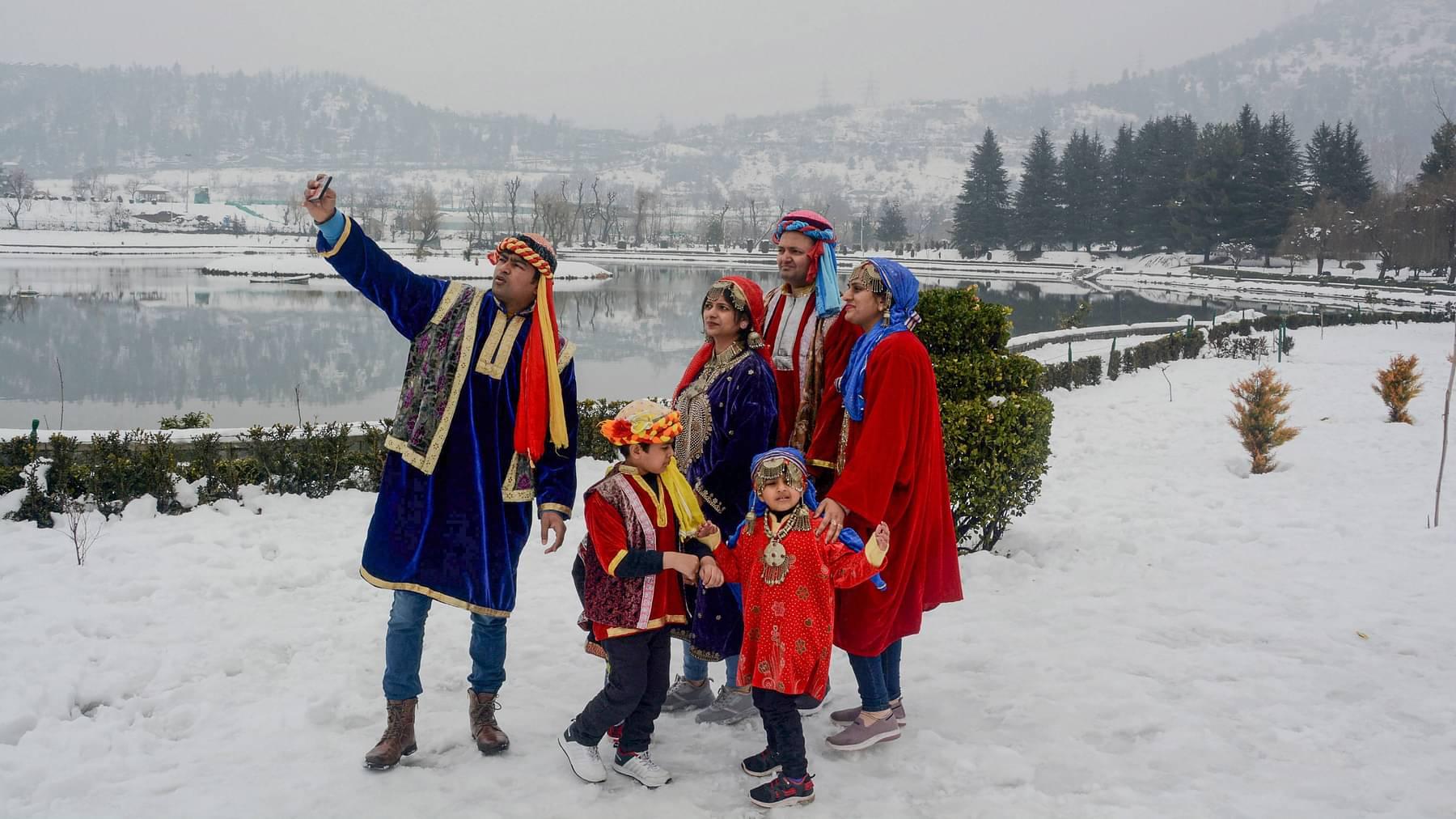 kashmiri winter dress Kashmiri Traditional Winter Dress Kashmiri Dress Images Hot Kashmiri Winter Dress 2026 File