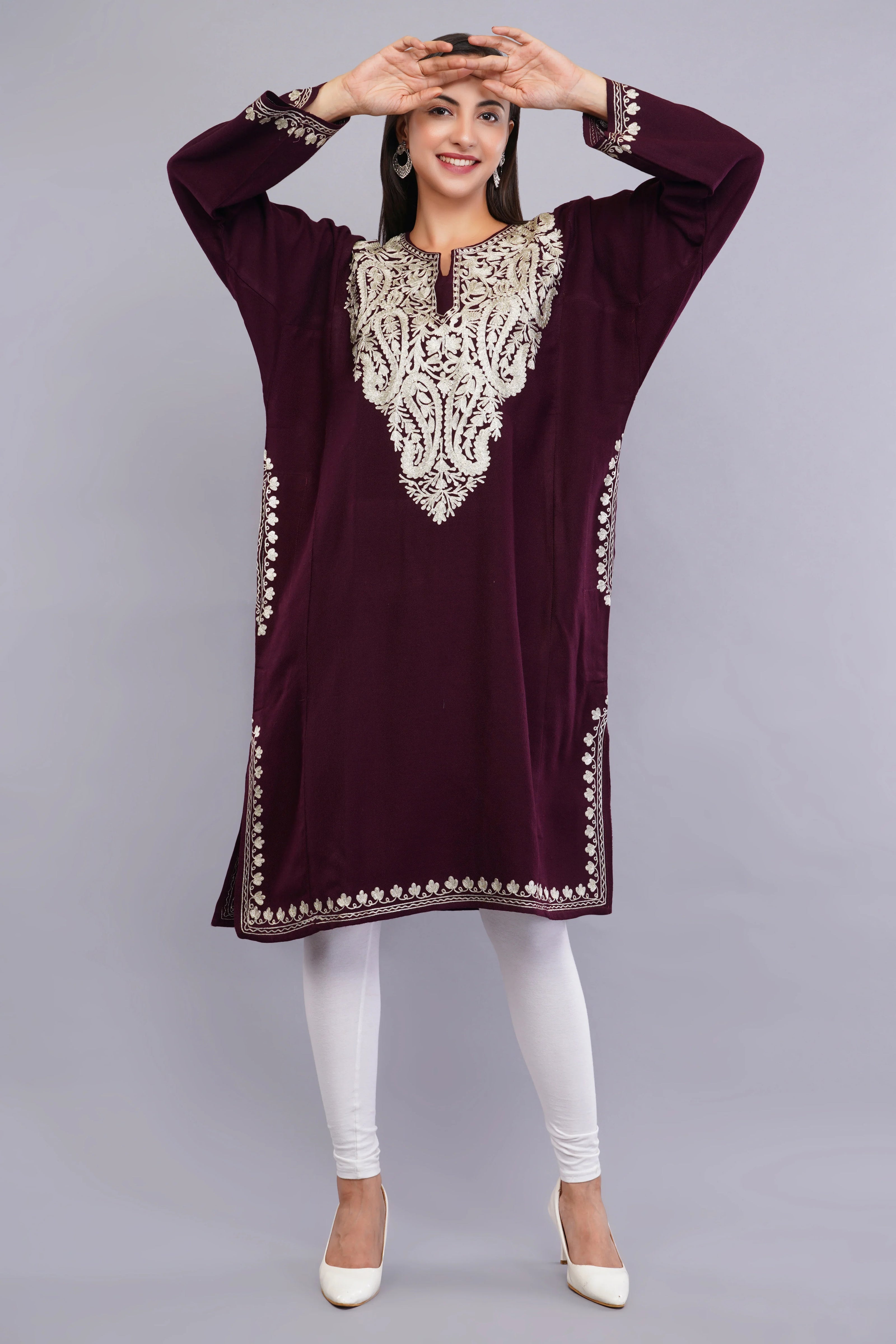 Vine Zari Embroidered Cashmilon Kashmiri Pheran