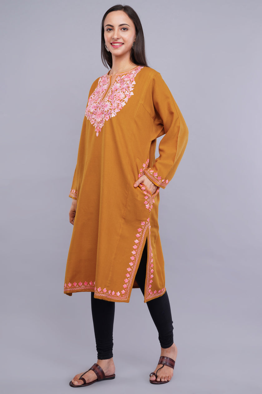 Saffron Blaze Kashmiri Pheran with Light Pink Aari Embroidery