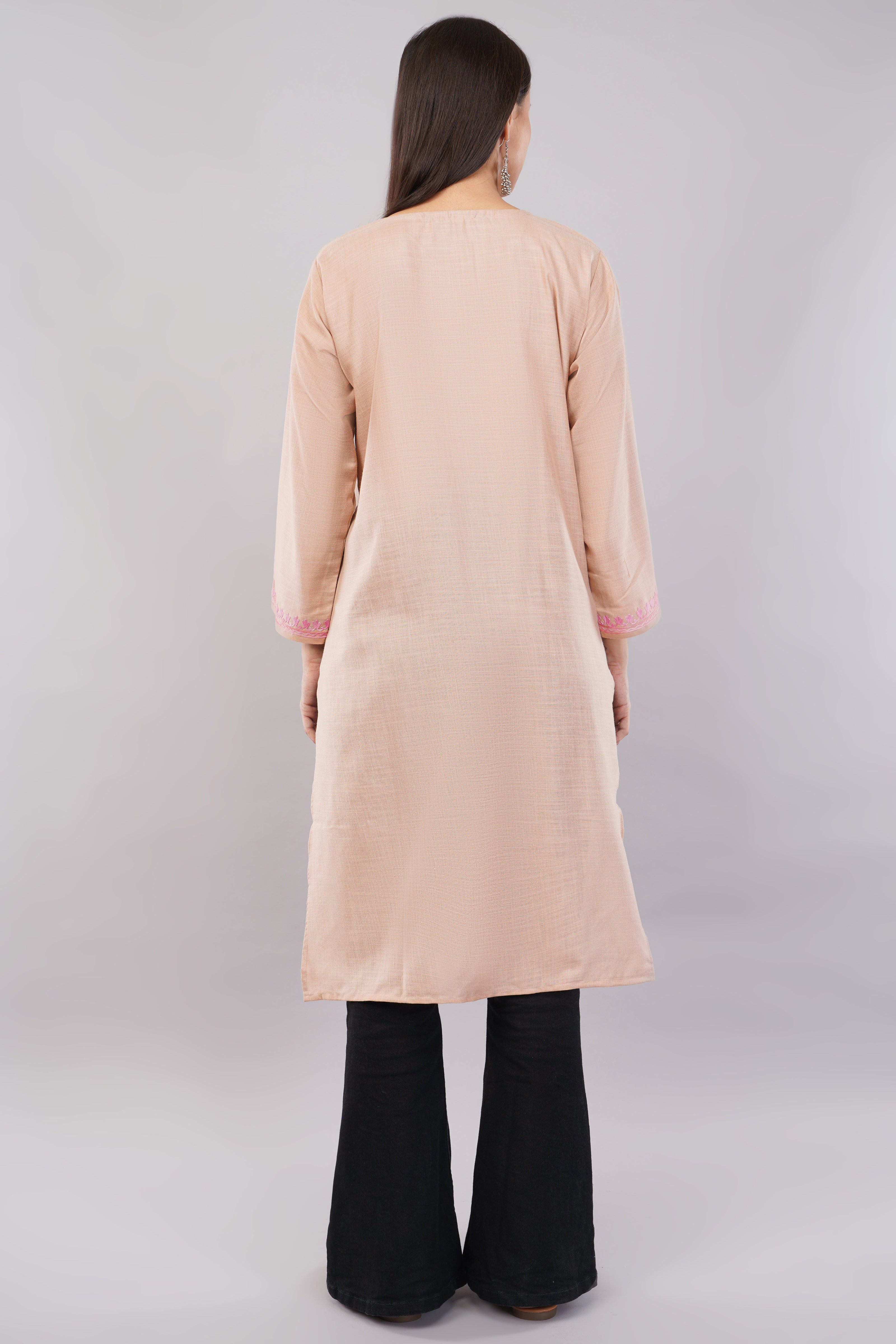 Rosé Aari on Sandstone Kashmiri Kurta