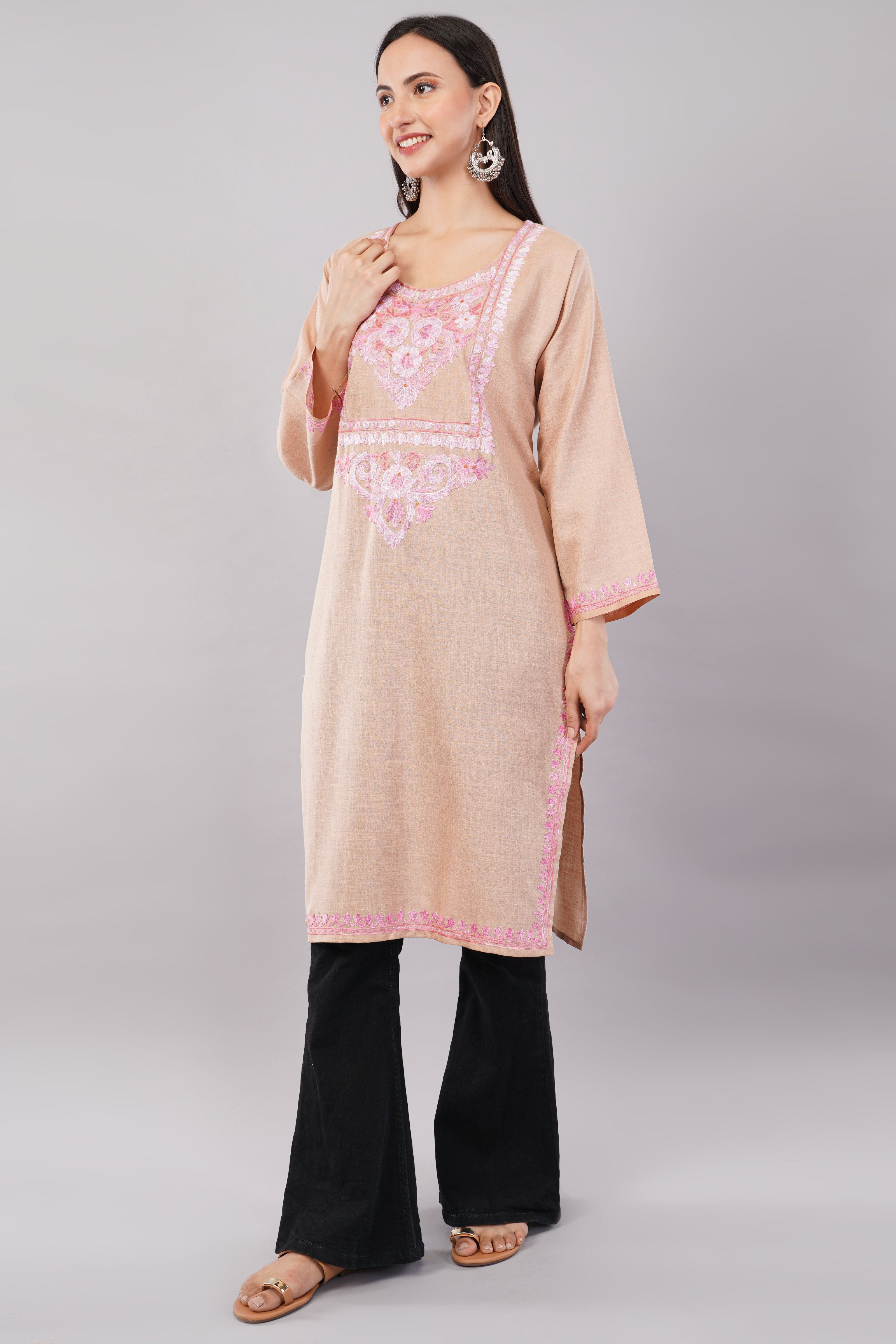 Rosé Aari on Sandstone Kashmiri Kurta