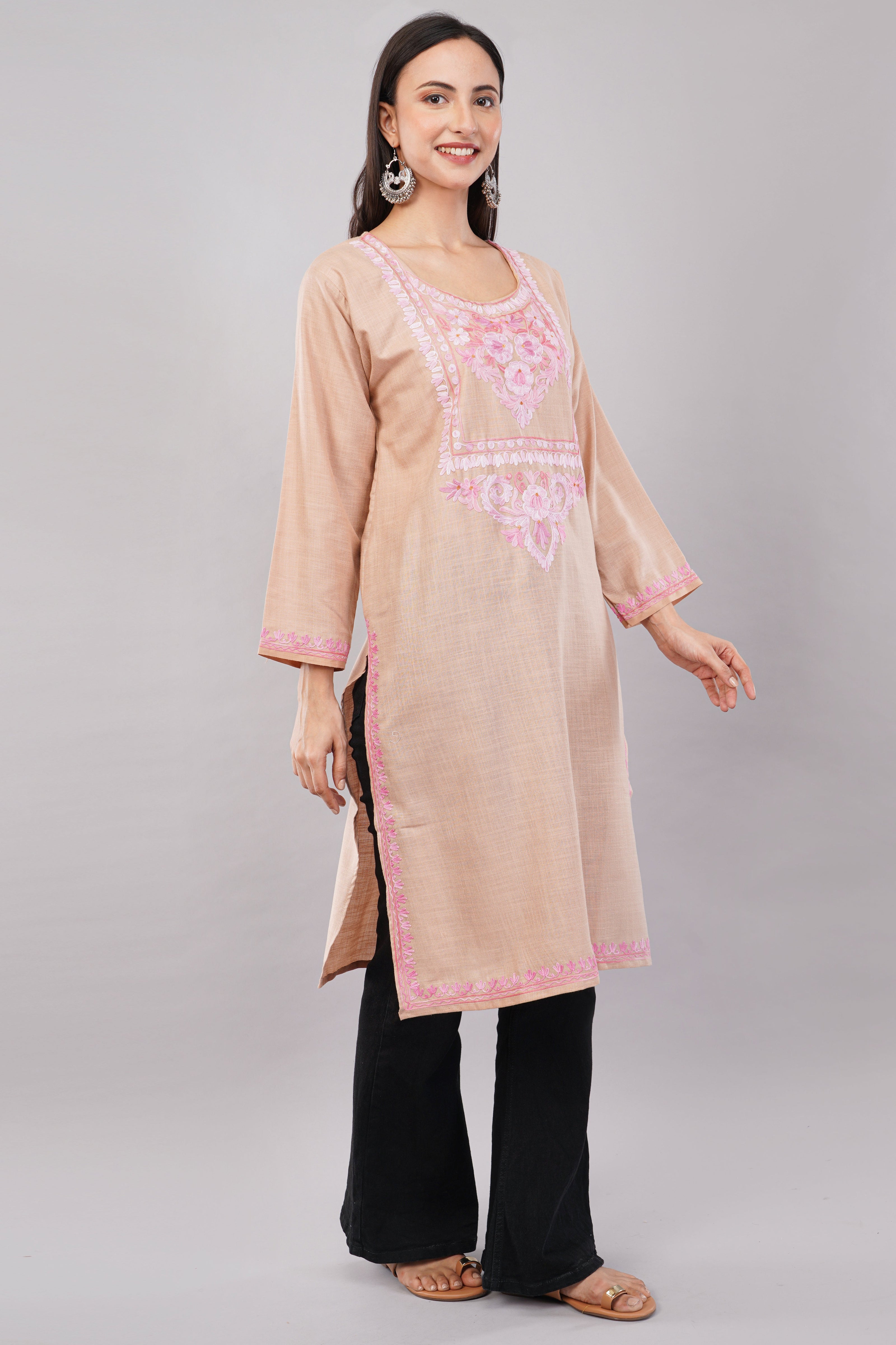 Rosé Aari on Sandstone Kashmiri Kurta
