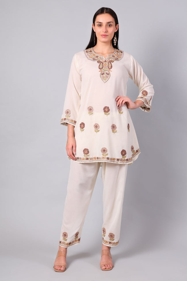 Cream Kashmiri Aari Co-ord Set with Floral Embroidery