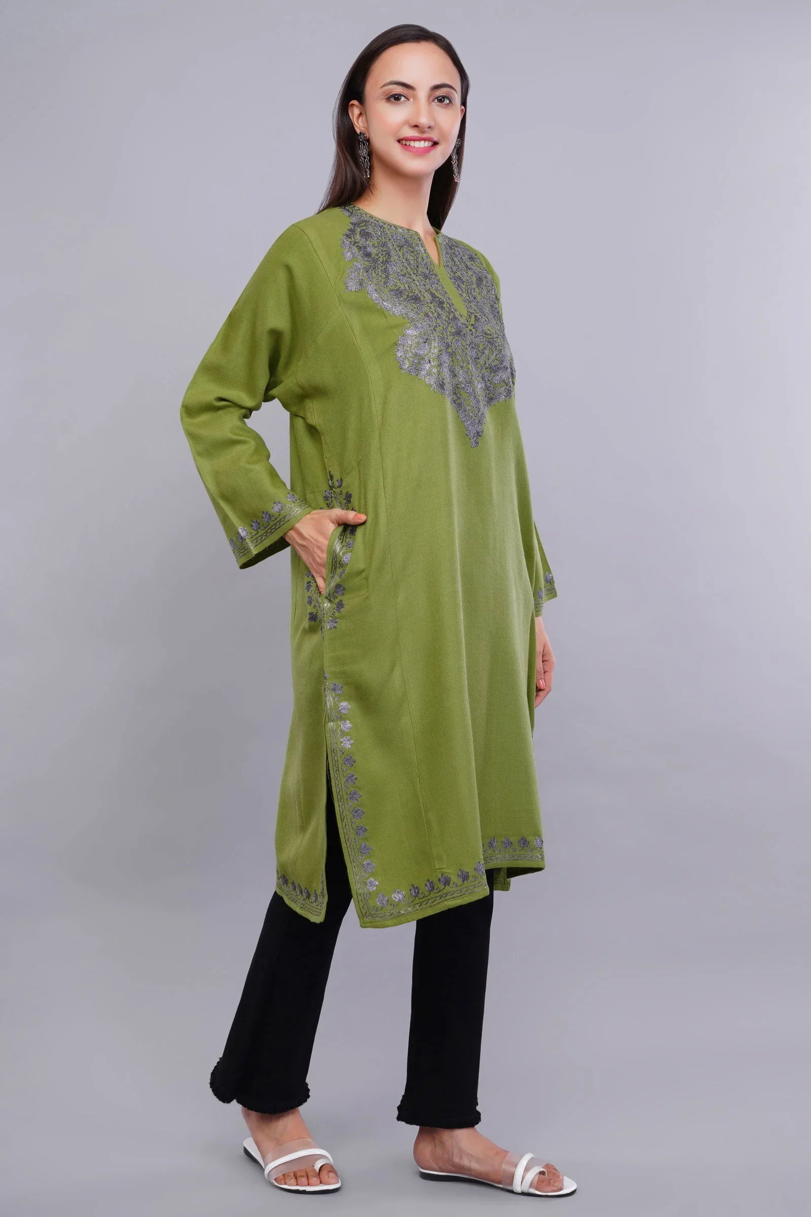 Elegant Green Cashmilon Pheran with Kashmiri Zari Embroidery - Kashmiri Pheran
