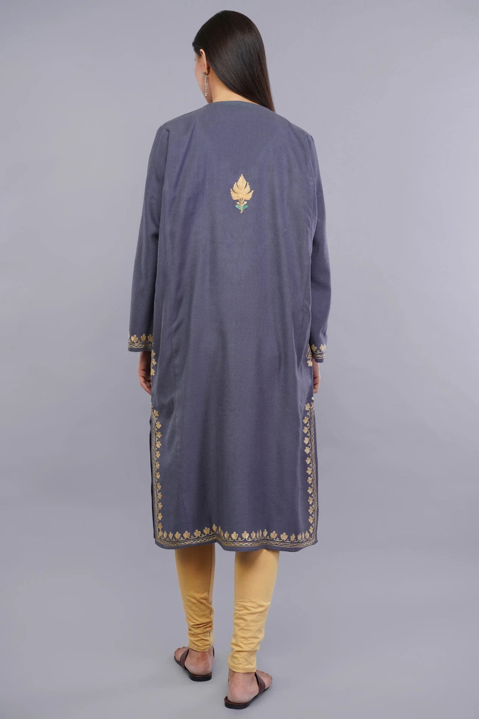 Grey Aari Embroidered Fine Cashmilon Pheran - Kashmiri Pheran