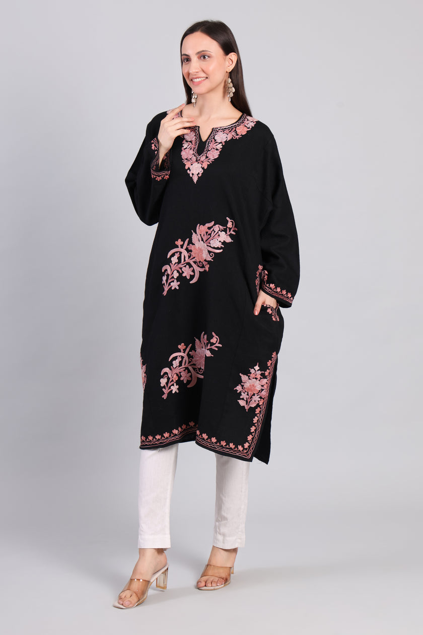 Gul-e-Siyah — Black Pheran with Rose Pink Aari Kashmiri Embroidery-Side