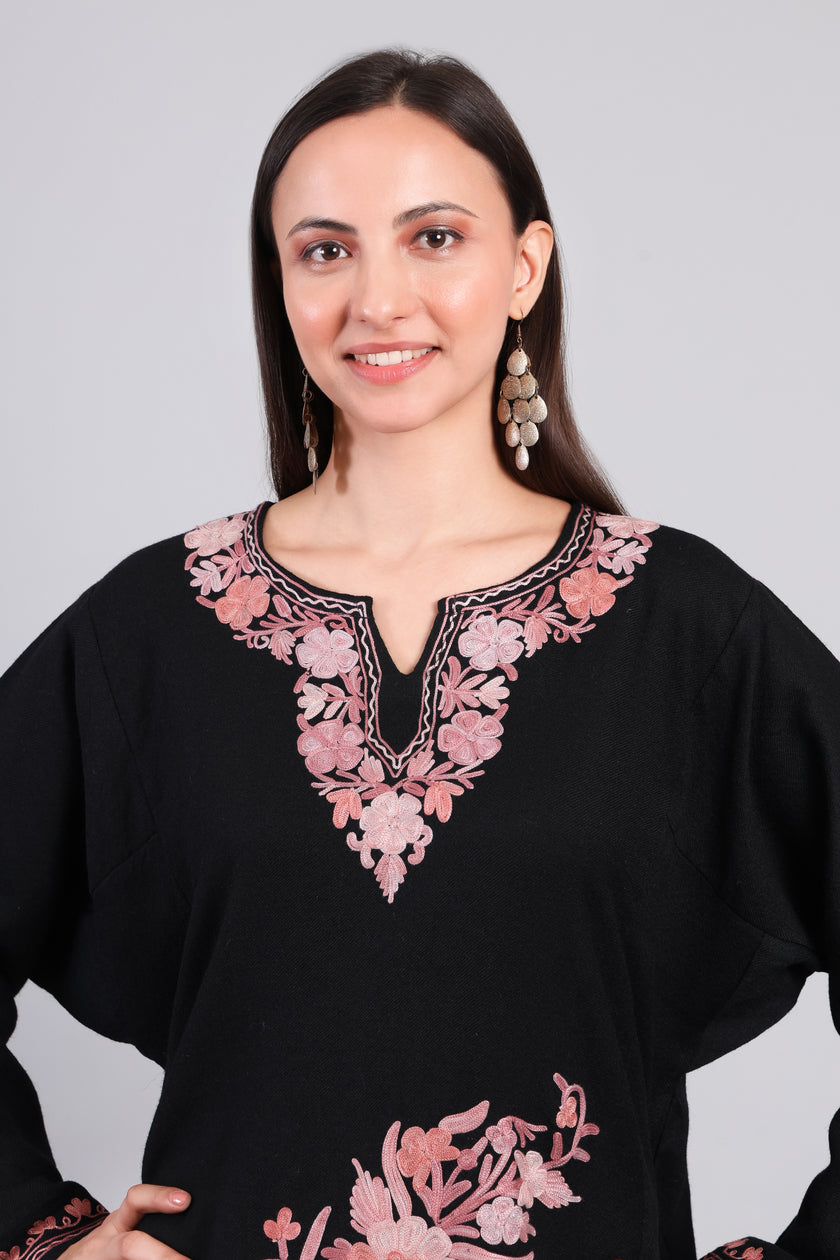 Gul-e-Siyah — Black Pheran with Rose Pink Aari Kashmiri Embroidery-Zoom