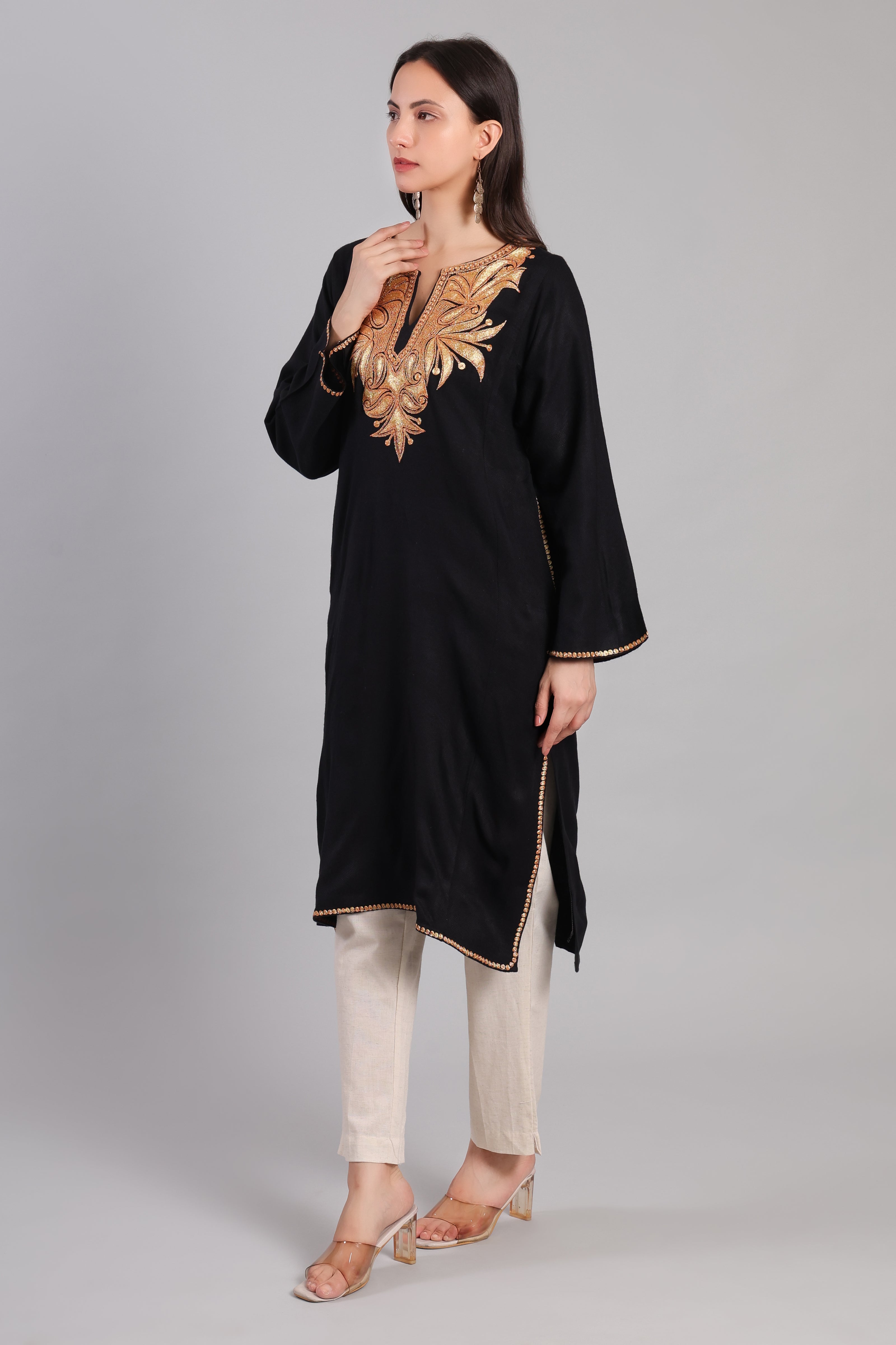 Black Kashmiri Woolen Pheran with Golden Boti Tilla Embroidery