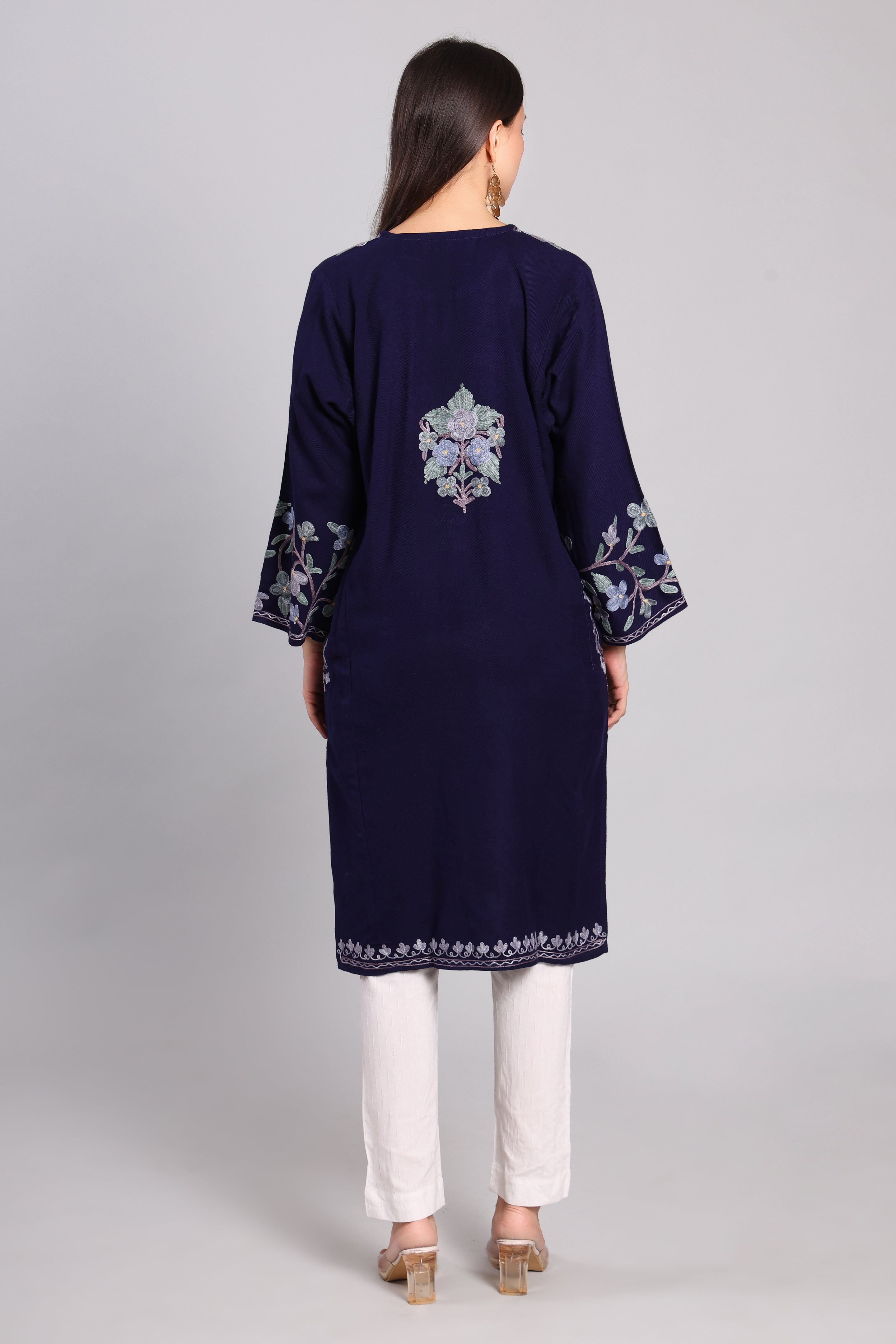 Deep Navy Azure Eclipse Kashmiri Pheran with Aari Embroidery