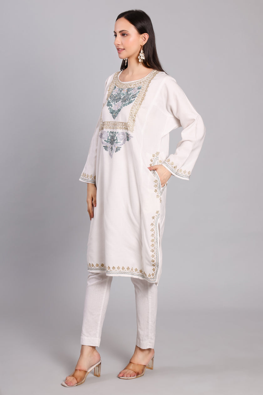 Moonlit Cream Kashmiri Pheran with Aari and Zari Embroidery