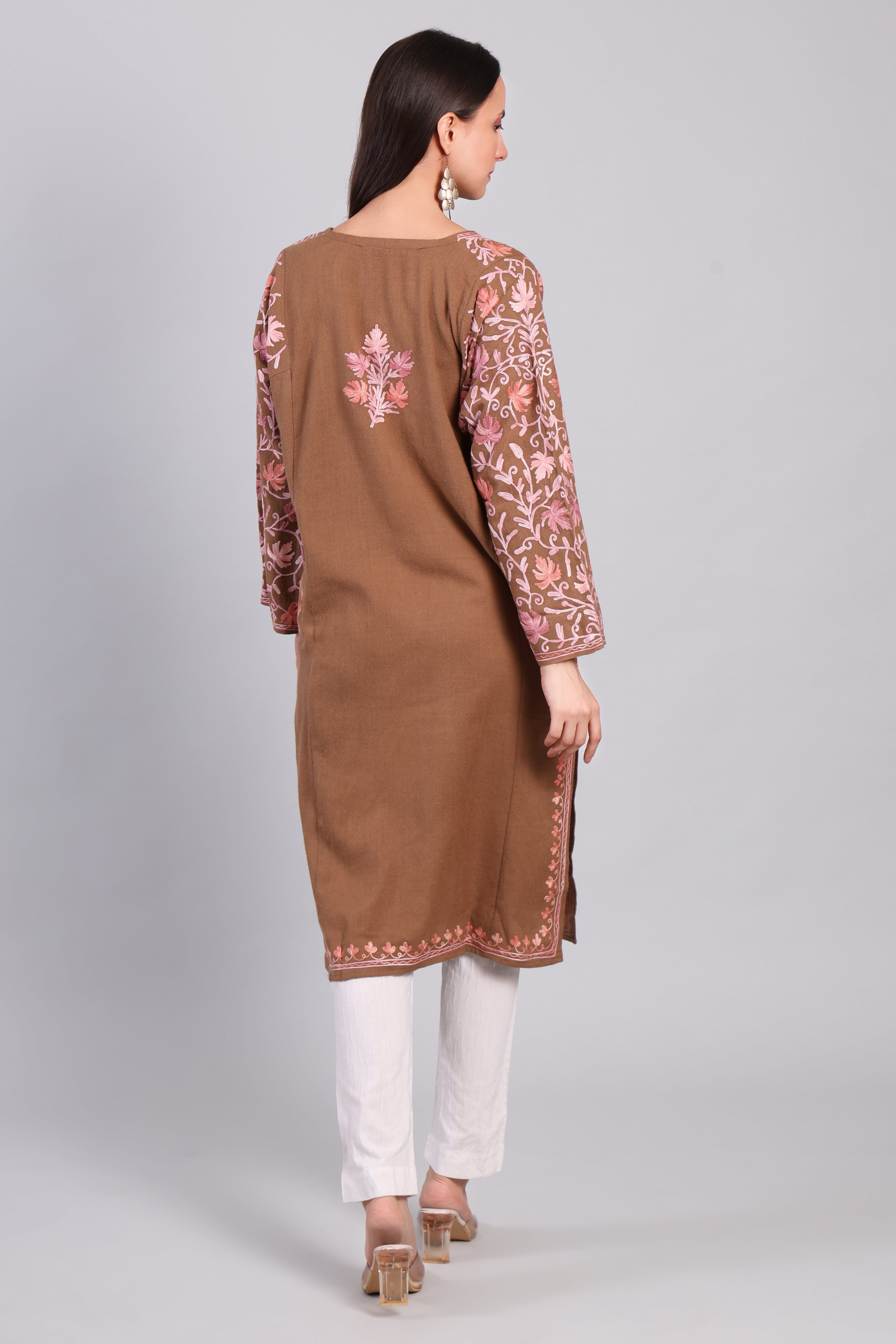 Khaak-e-Gulabi — Brown Pheran with Rose Pink Aari Kashmiri Embroidery-back