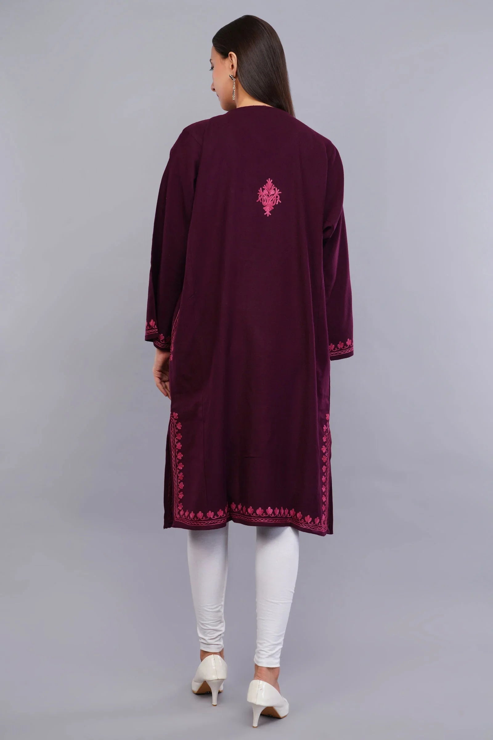Magenta Red Kashmiri Pheran with Pink Paisley Aari Embroidery - Kashmiri Pheran
