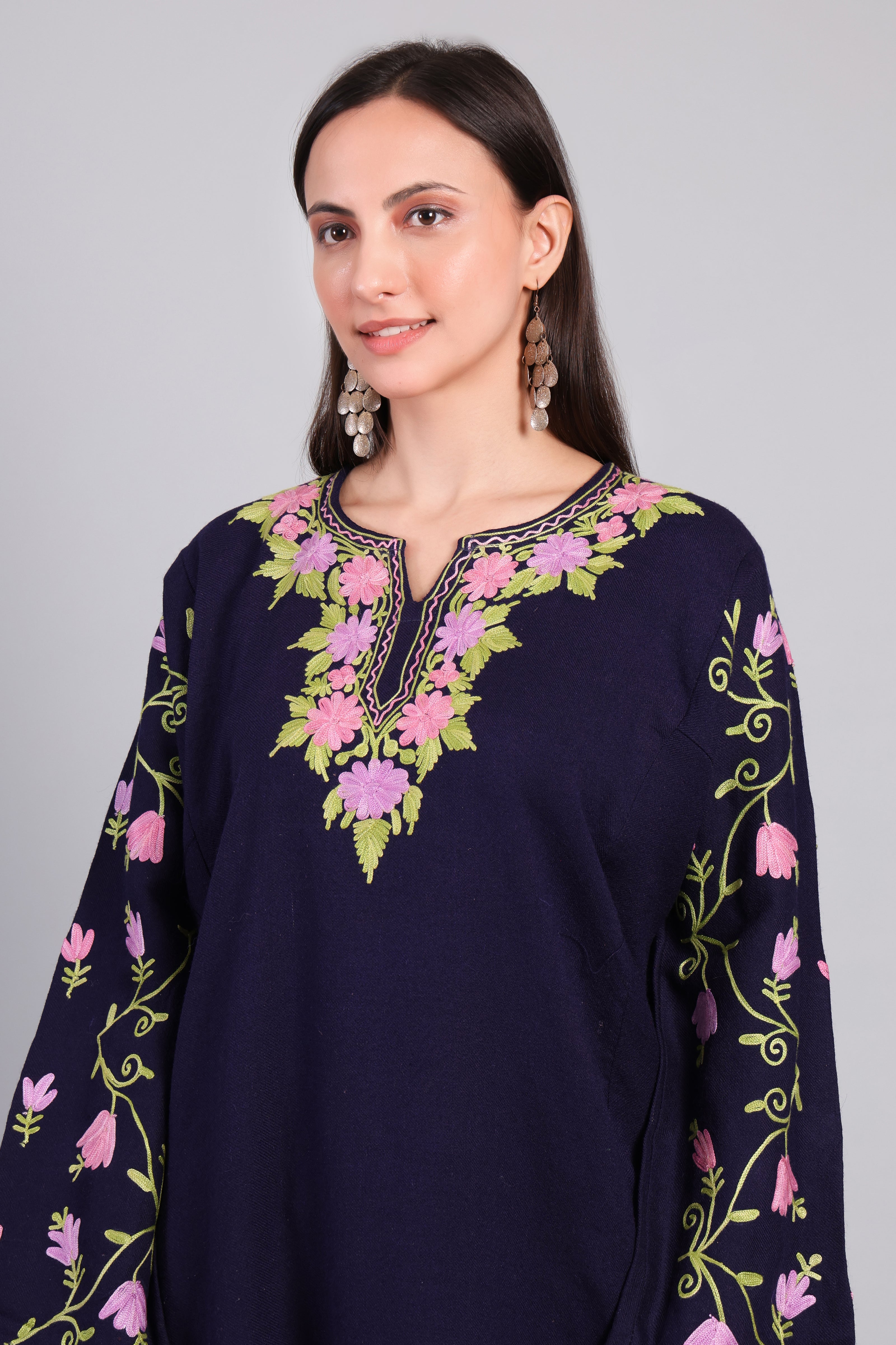 Nil-e-Gulzar Navy Pheran with Floral Aari Kashmiri Embroidery-Zoom