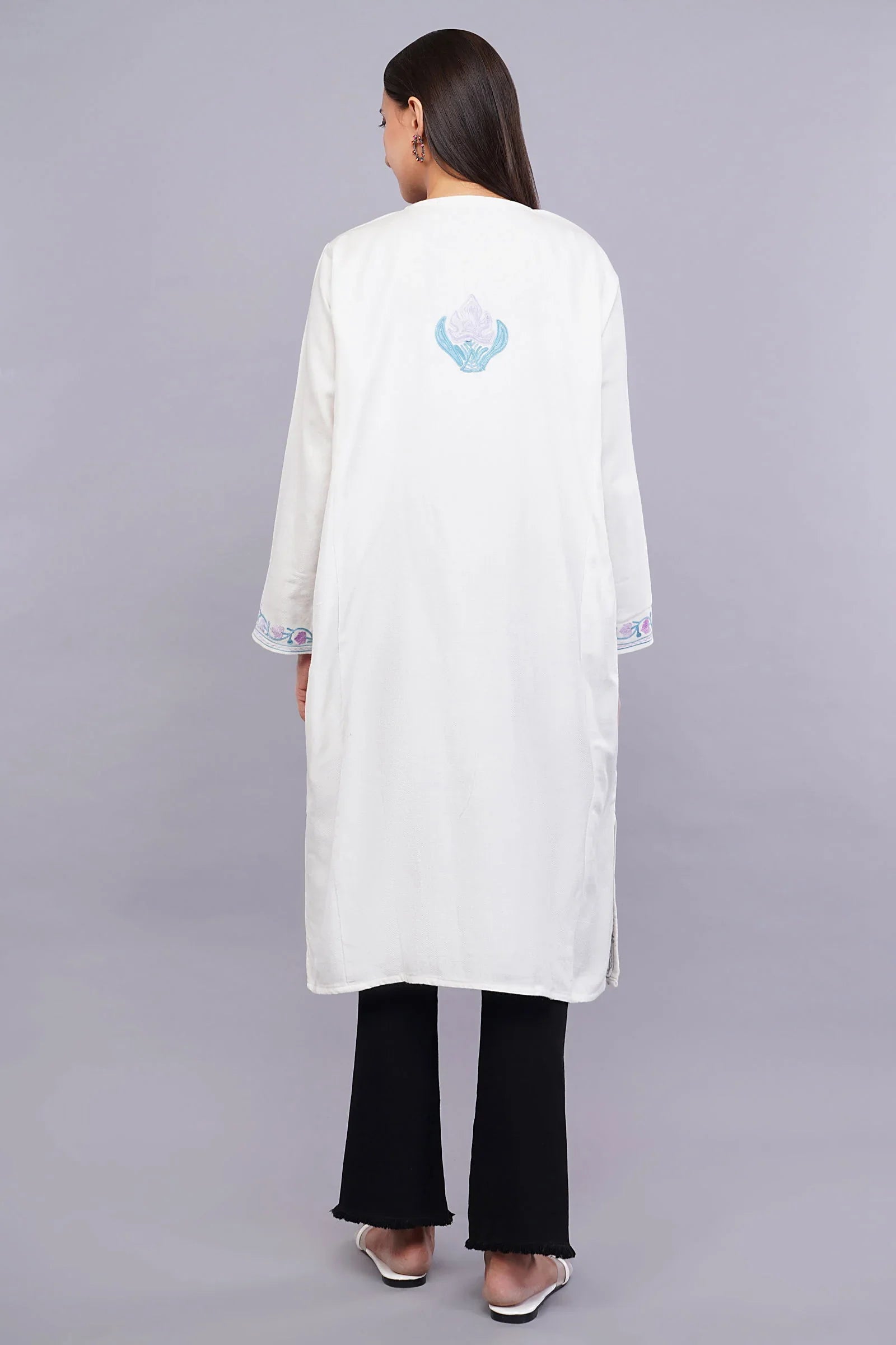 White Pheran with Light Lavender and Moonstone Blue Floral Aari Embroidery - Kashmiri Pheran