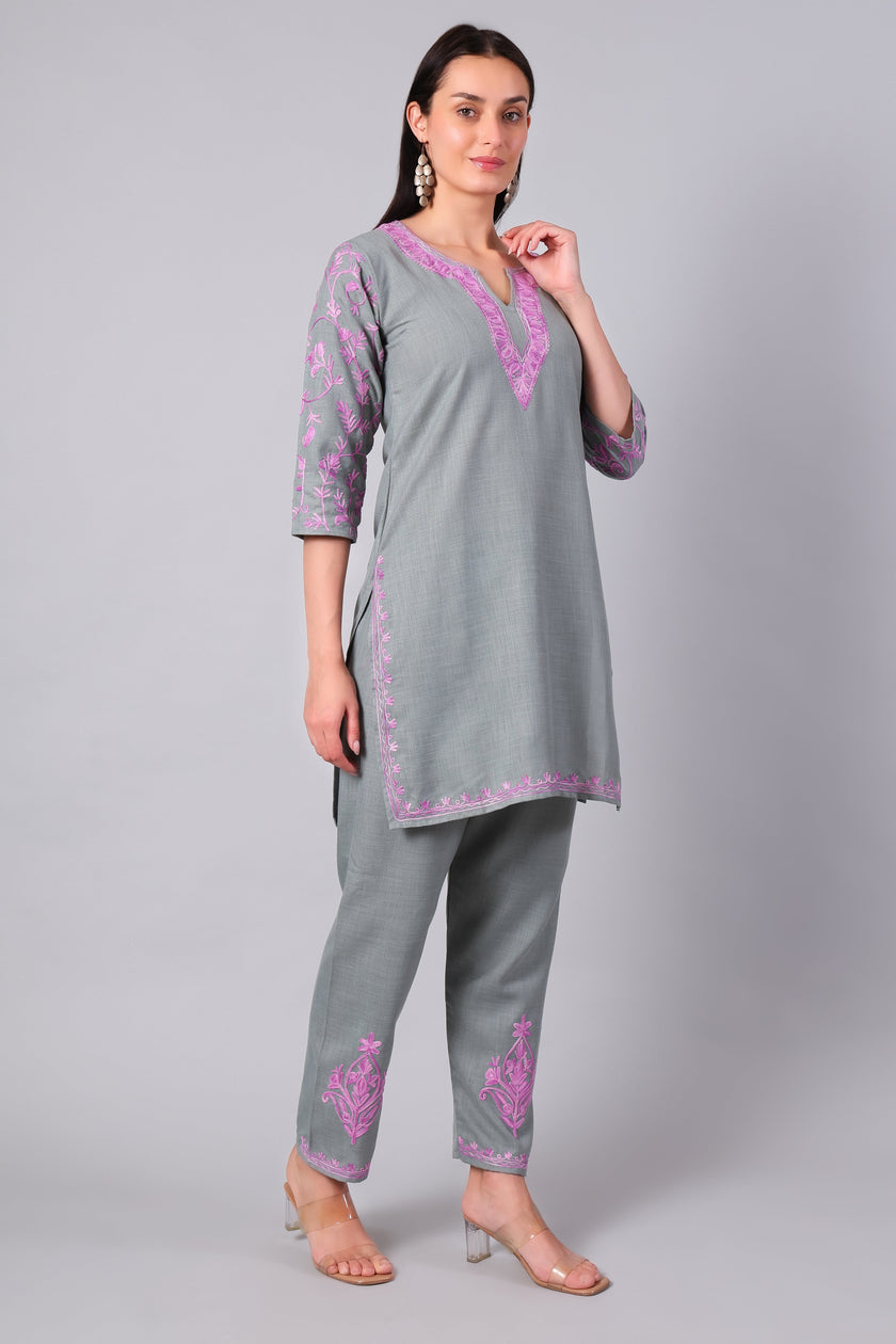 Side view of grey co-ord set with straight-cut tunic and side slits