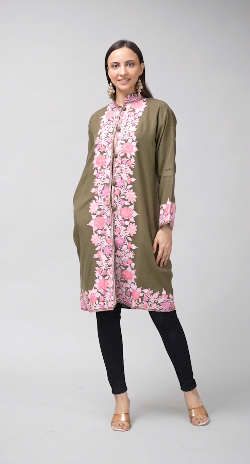 Khaak-e-Gulabi Jacket with Kashmiri Aari Embroidery-Video
